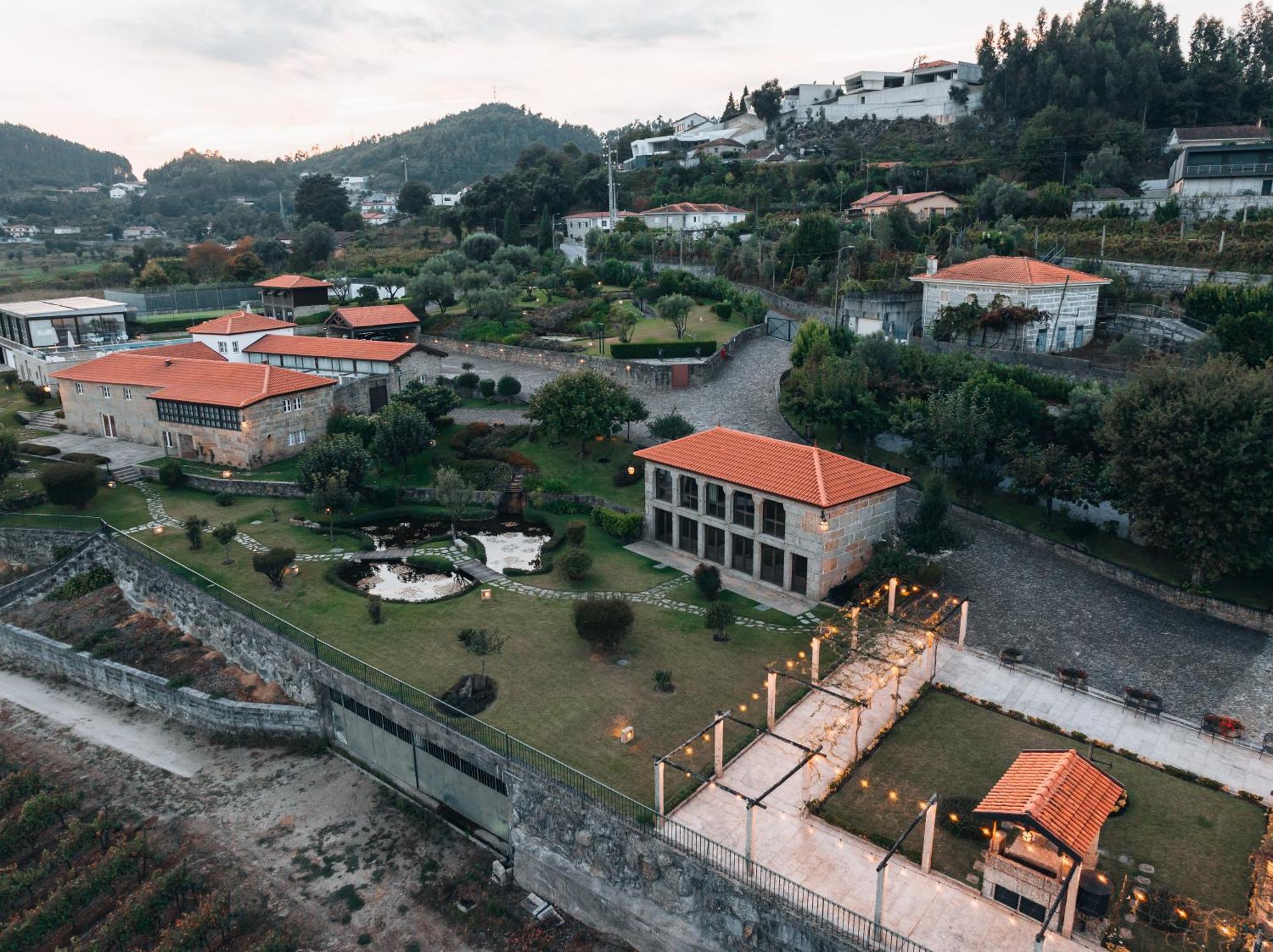 Quinta Da Eira Do Sol Villa Guimaraes Bagian luar foto